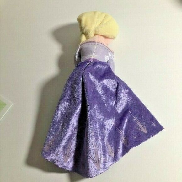 Elsa Disney Frozen II Movie 9" PLUSH ELSA New - Picture 5 of 5